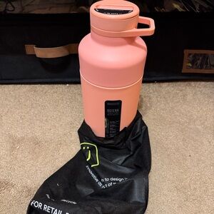 BrüMate Pink Water Bottle